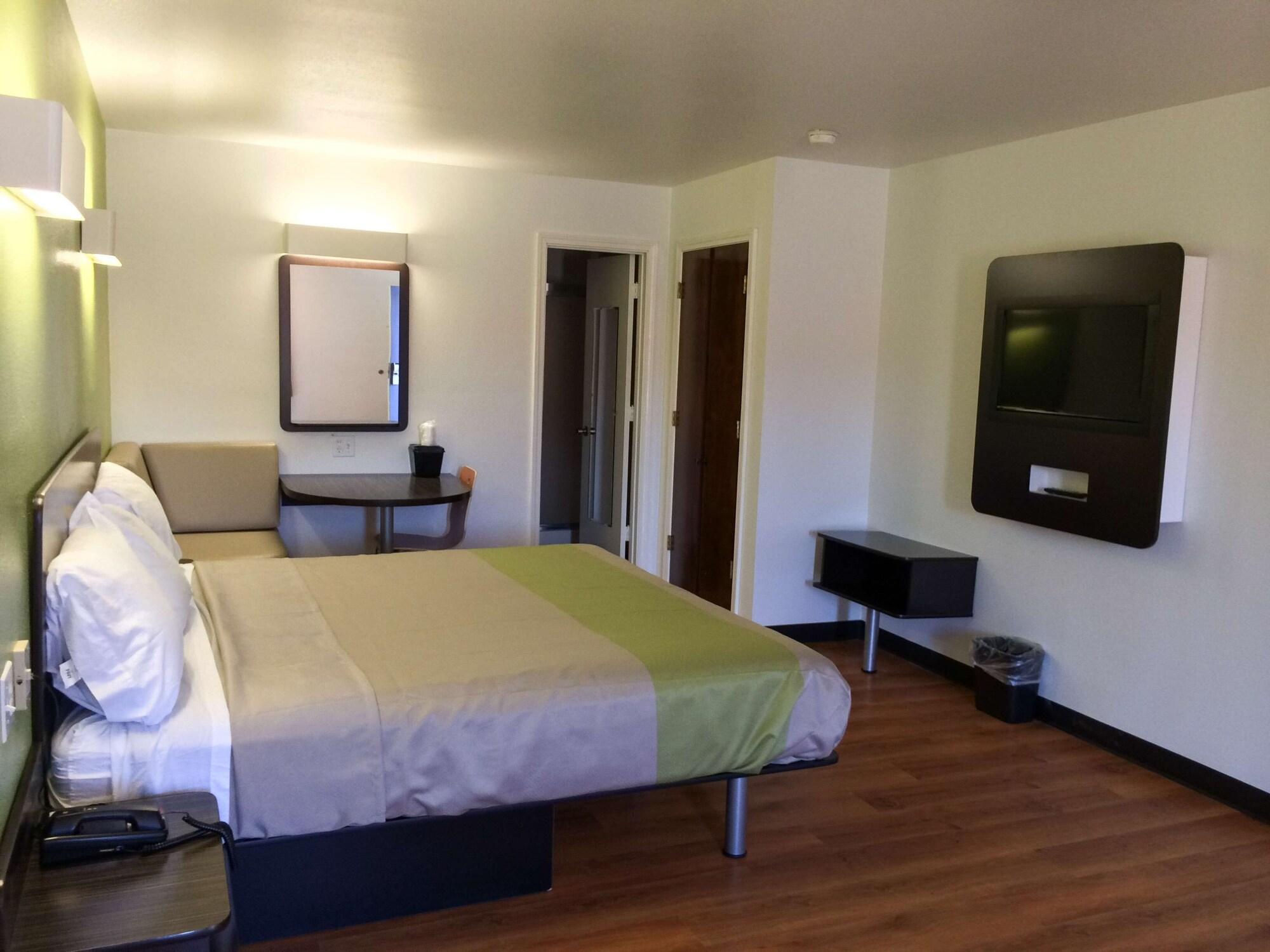 Motel 6-Longview, Tx - North Buitenkant foto