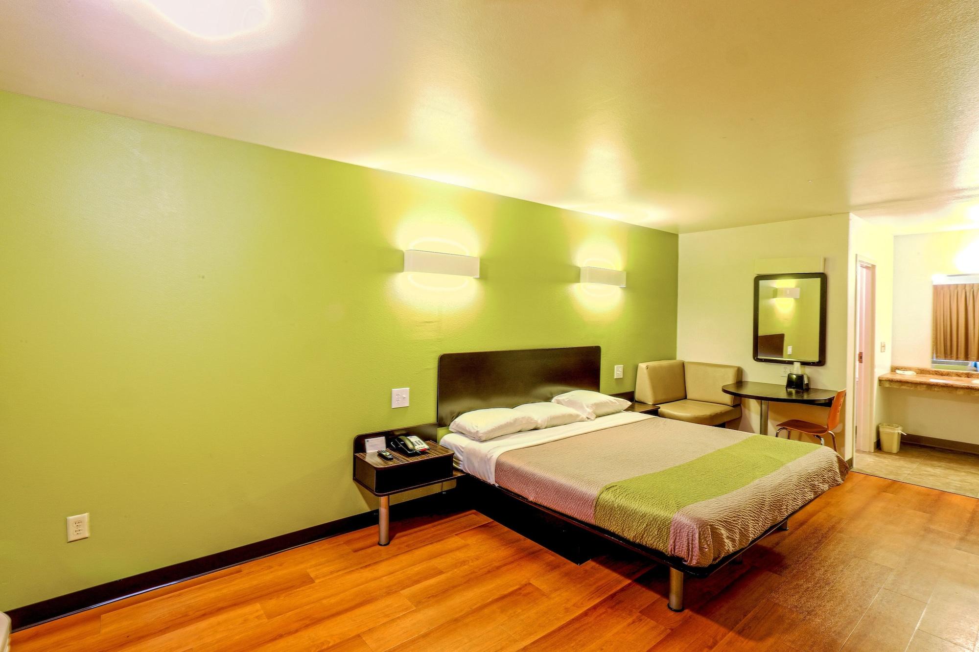 Motel 6-Longview, Tx - North Buitenkant foto