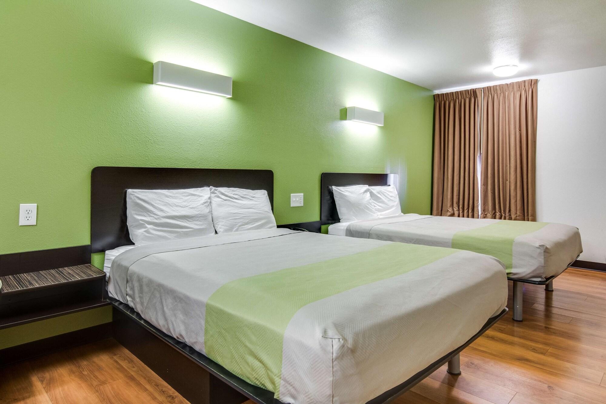 Motel 6-Longview, Tx - North Buitenkant foto