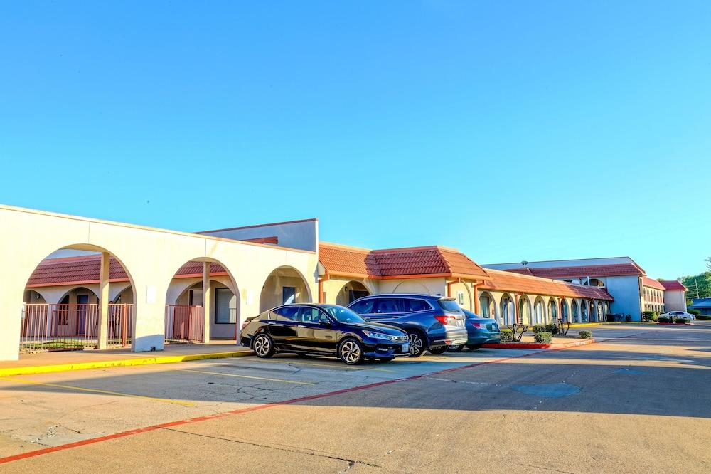 Motel 6-Longview, Tx - North Buitenkant foto