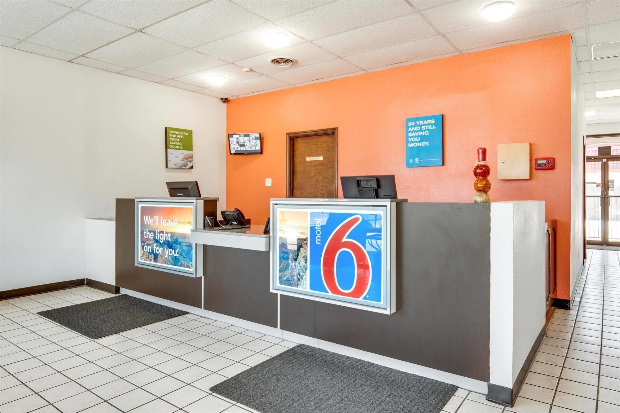 Motel 6-Longview, Tx - North Buitenkant foto